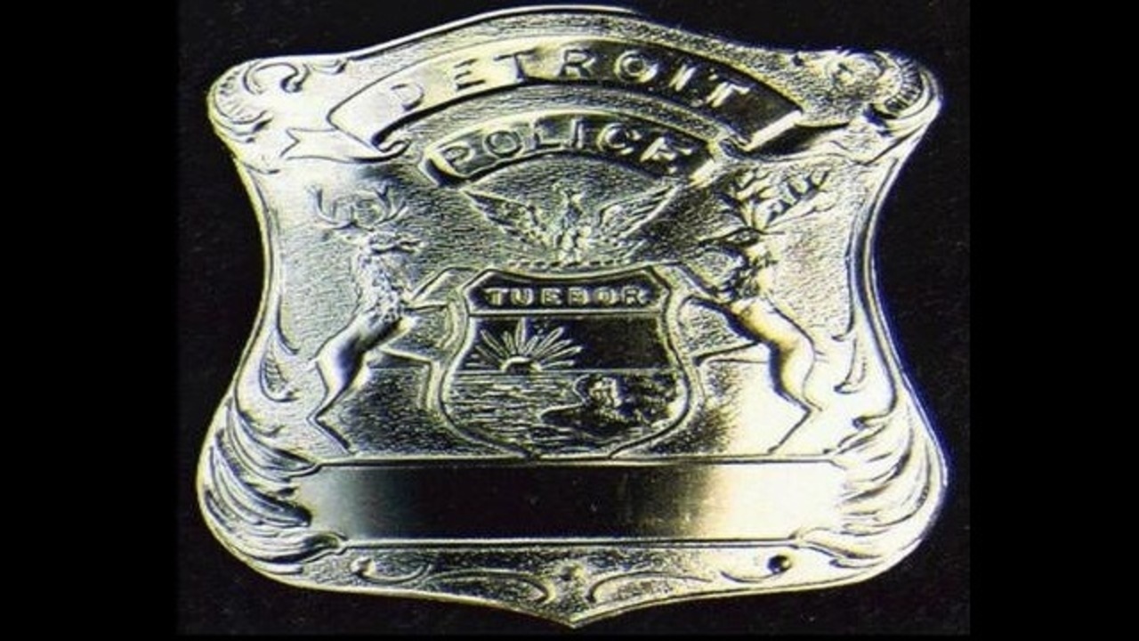 Police: 4 young kids found alone inside hot Detroit home - WDIV Detroit