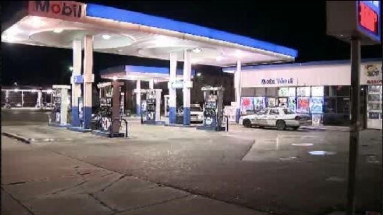 Police Two gas stations robbed in Detroit