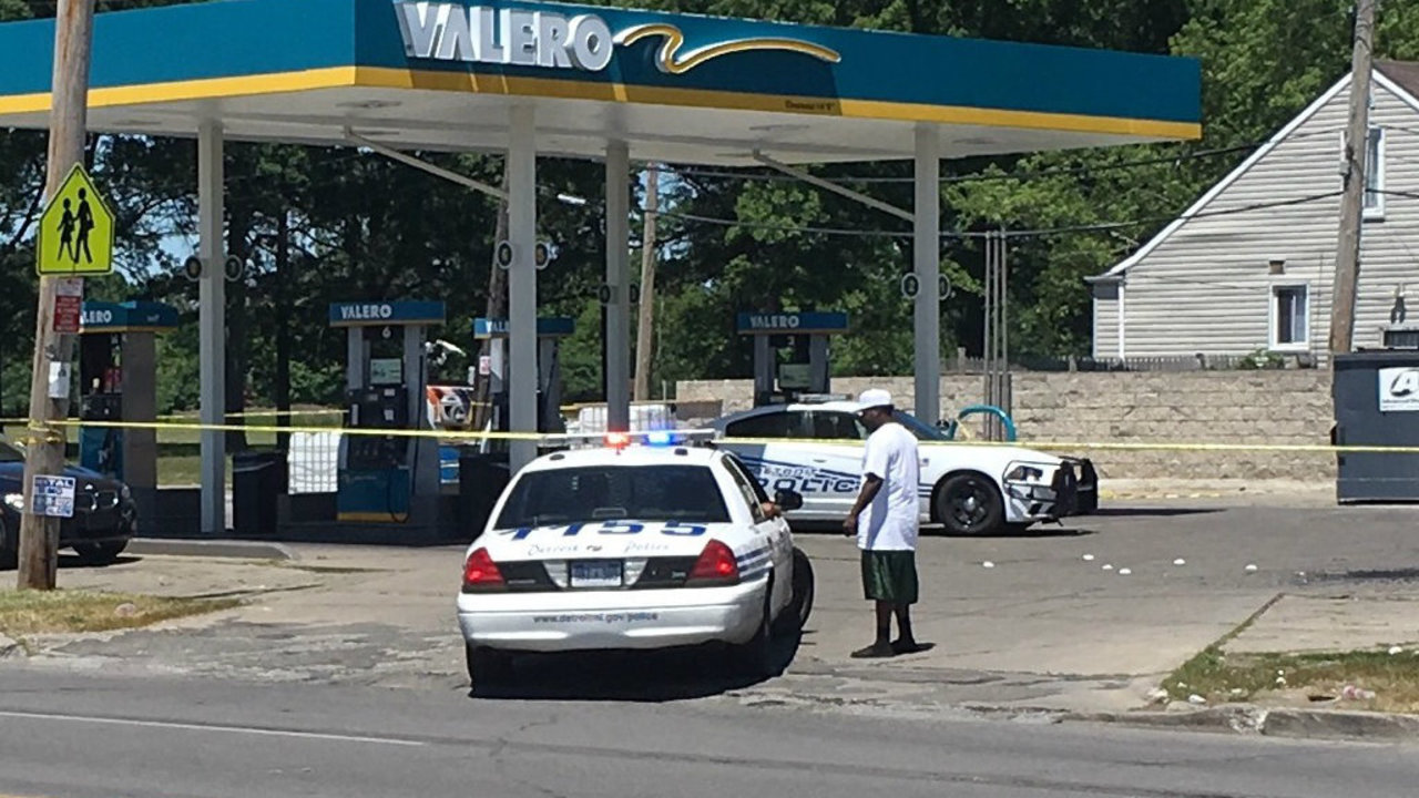 Shooting at Valero gas station leaves man in critical condition