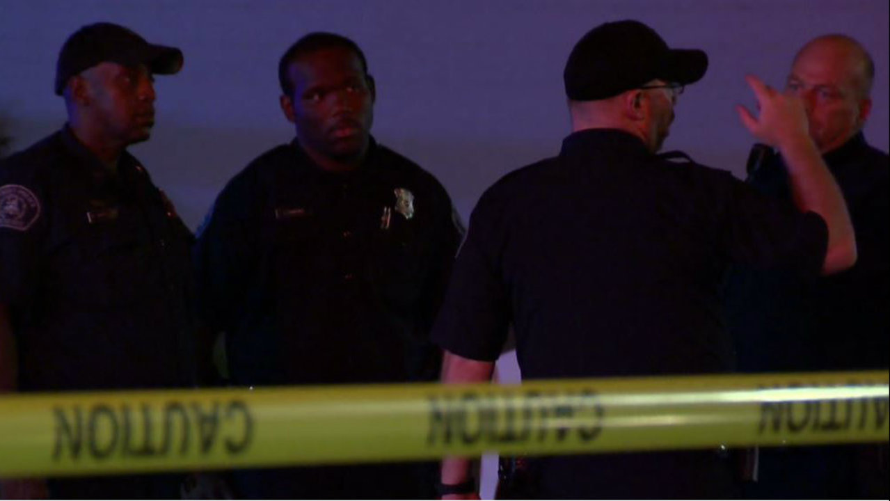 2 teenage girls, man shot on Detroit's east... - WDIV Detroit