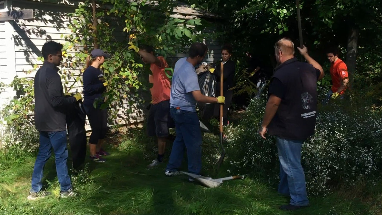 Blight busters take on Detroit's west side - WDIV Detroit