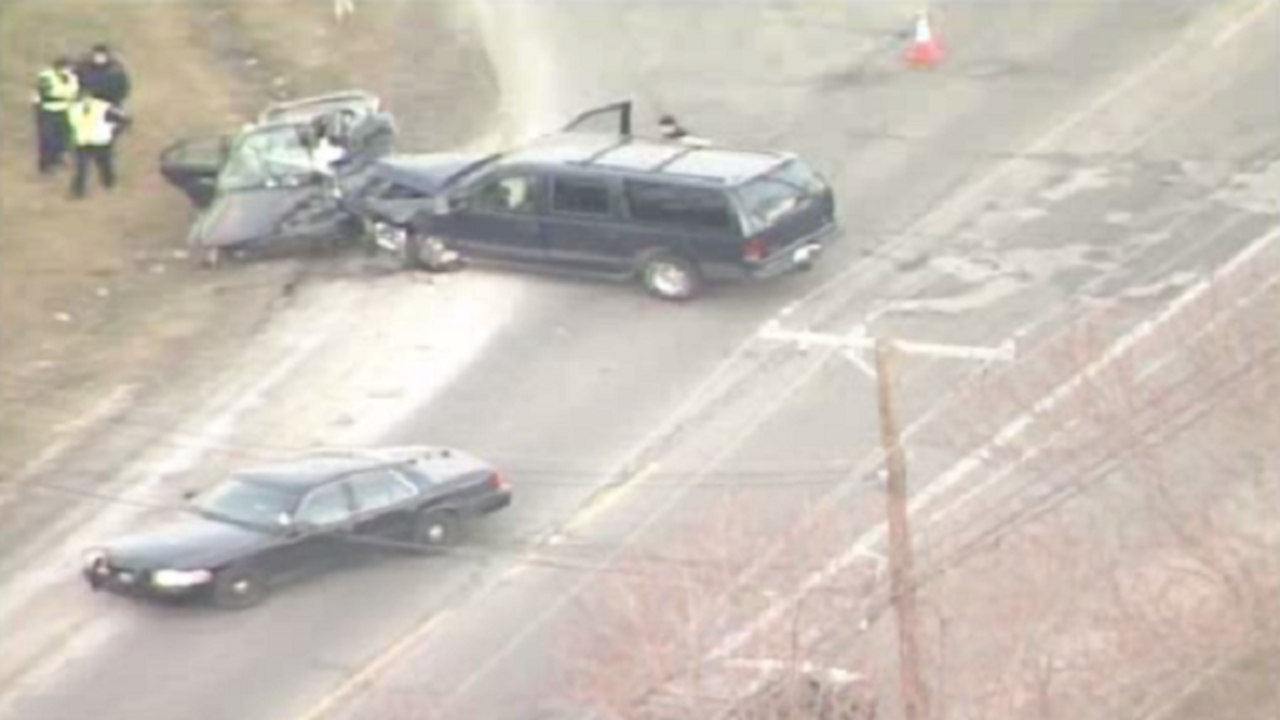 Sterling Heights man killed in Monday morning accident