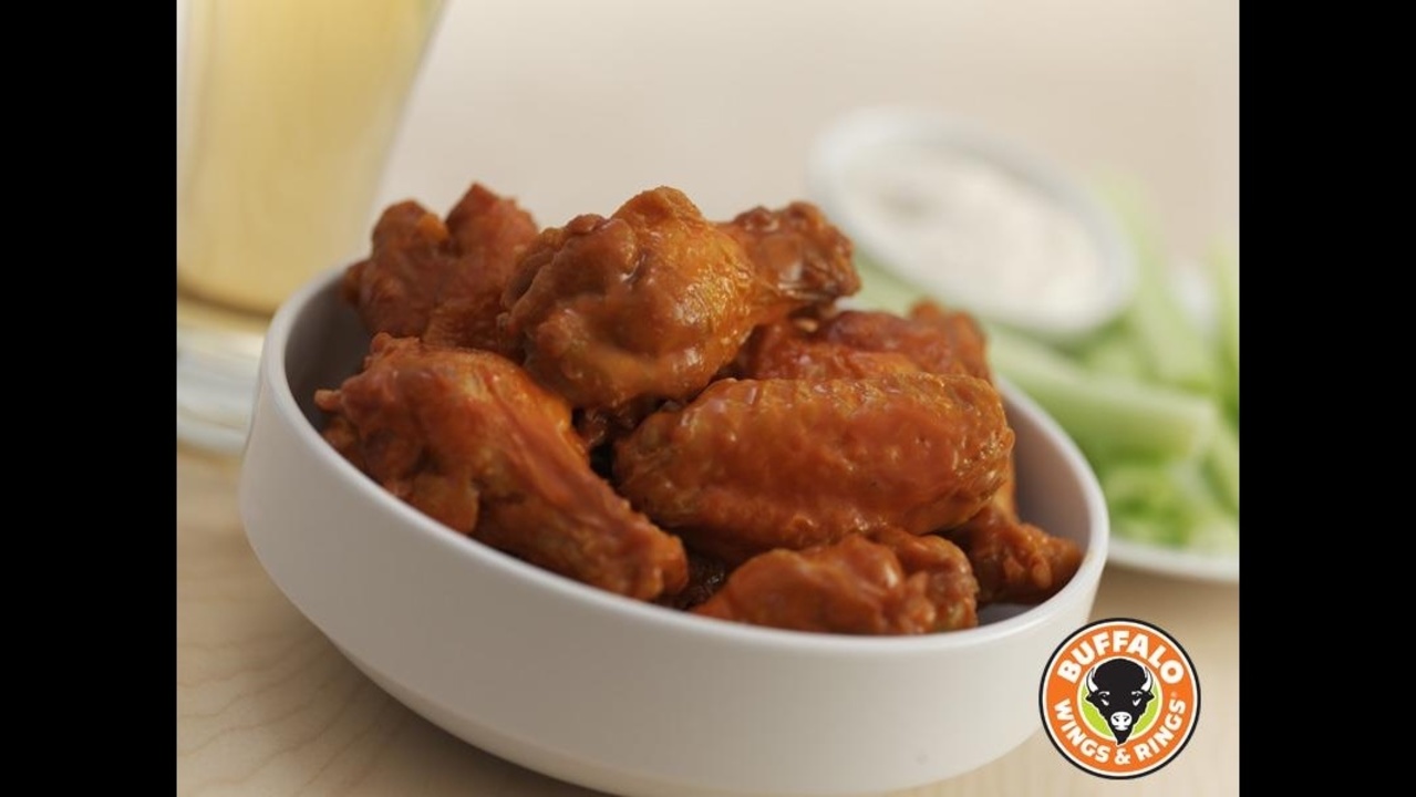 Where to find top voted best wings in Detroit