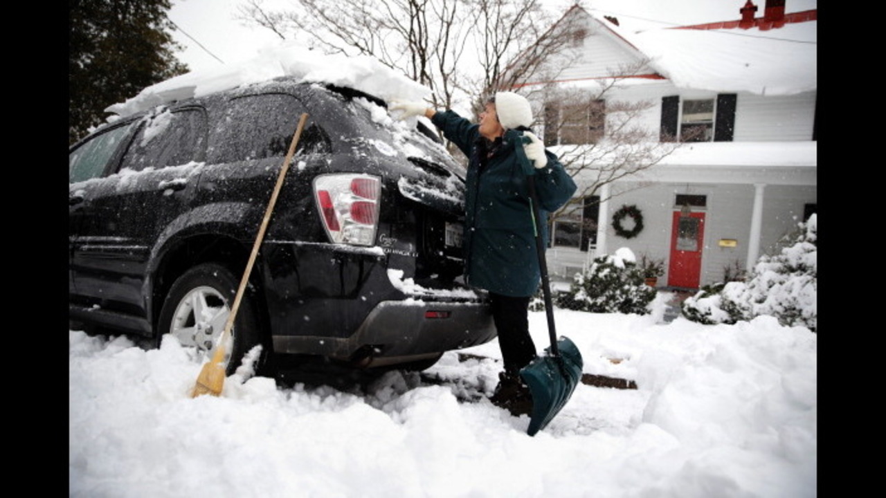 Reminder Not clearing the snow from your car roof is illegal...