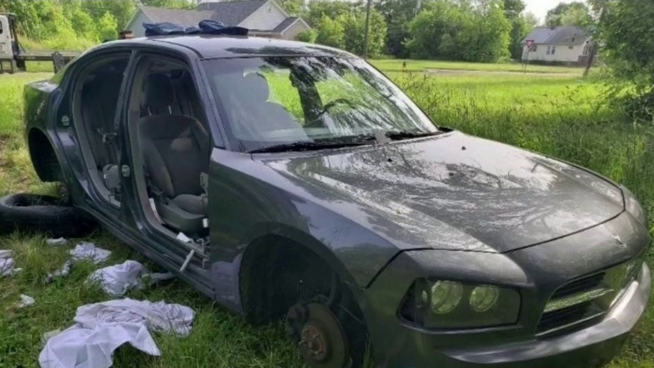 How To Find A Stolen Car >> Detroit police lose track of stolen car after carjacking... How To Find A Stolen Car >> Detroit police lose track of stolen car after carjacking...
