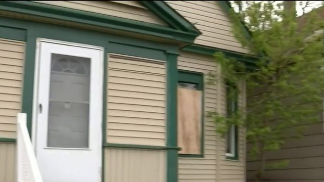 Man tells police 2-year-old son wandered away after they fell asleep&hellip;